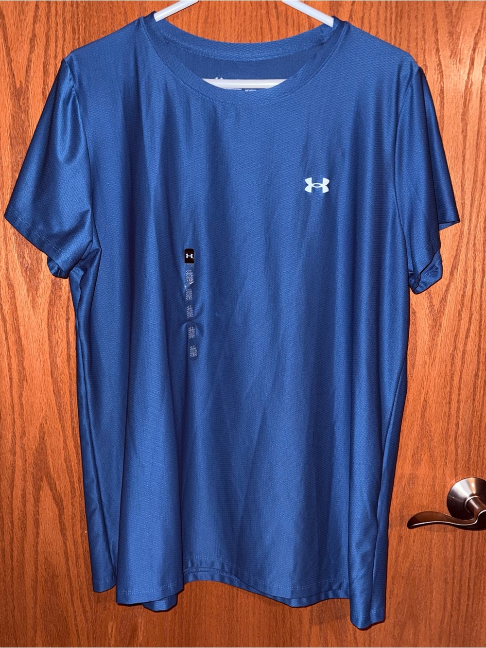 Under Armour Women’s UA Tech Twist V-Neck Short Sleeve Shirt – Navy – Size XXL
